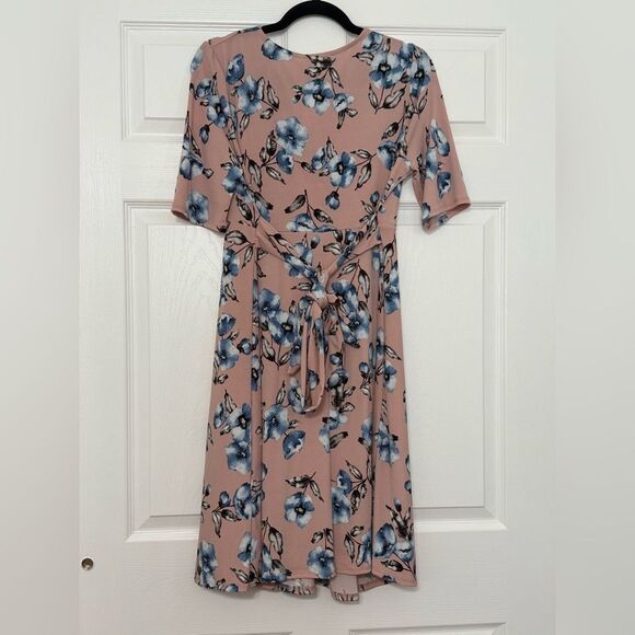 Pink Floral Maternity Nursing Wrap Dress Baby Shower Size Large - Picture 4 of 7